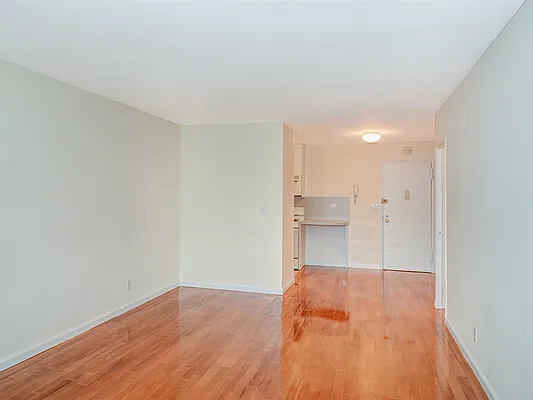 Sold by Robert E. Hill  | media 15