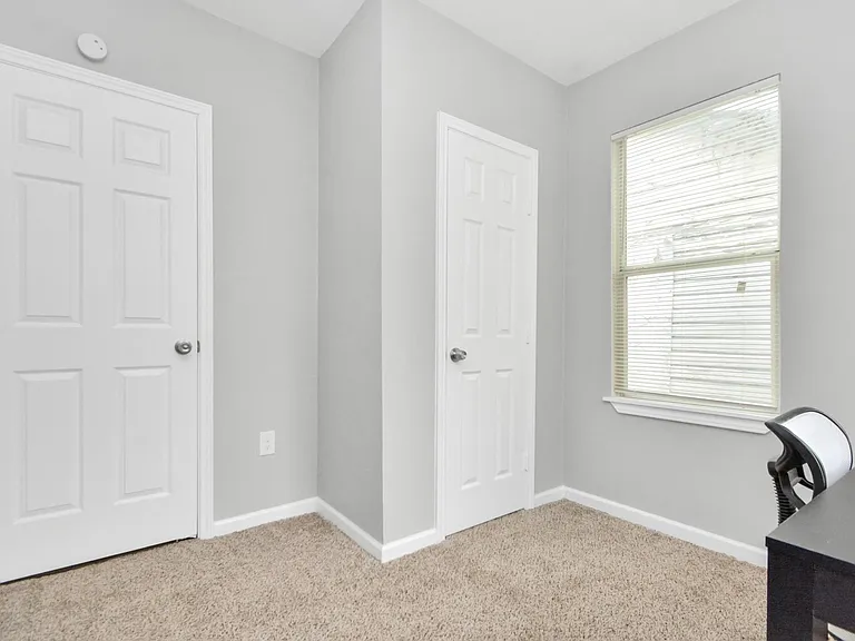 1801 Roosevelt St #1801 — Photo 5