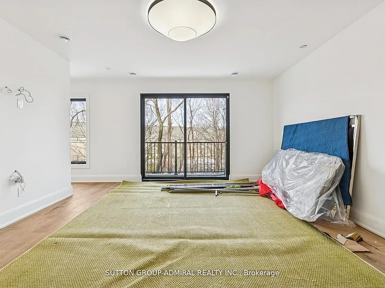 78 Burncrest Dr — Photo 8