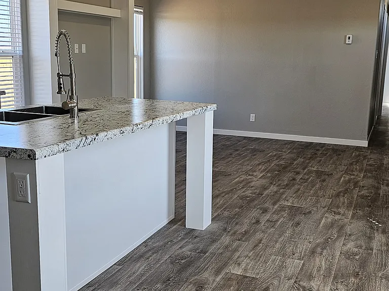 4600 Cumberland Farm Cir — Photo 4