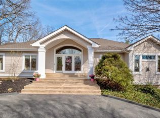 28 Balmagoun Ln, Saint Louis, MO