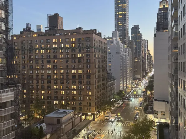 169 East 69th Street image 14 of 14