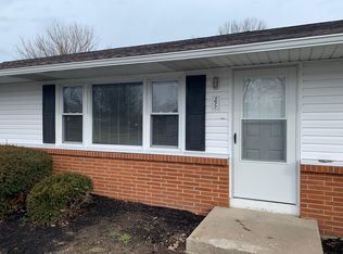 4677 E Catawba Woods Rd, Port Clinton, OH 43452