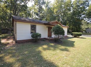 3041 Woods Pl, Raleigh, NC 27607