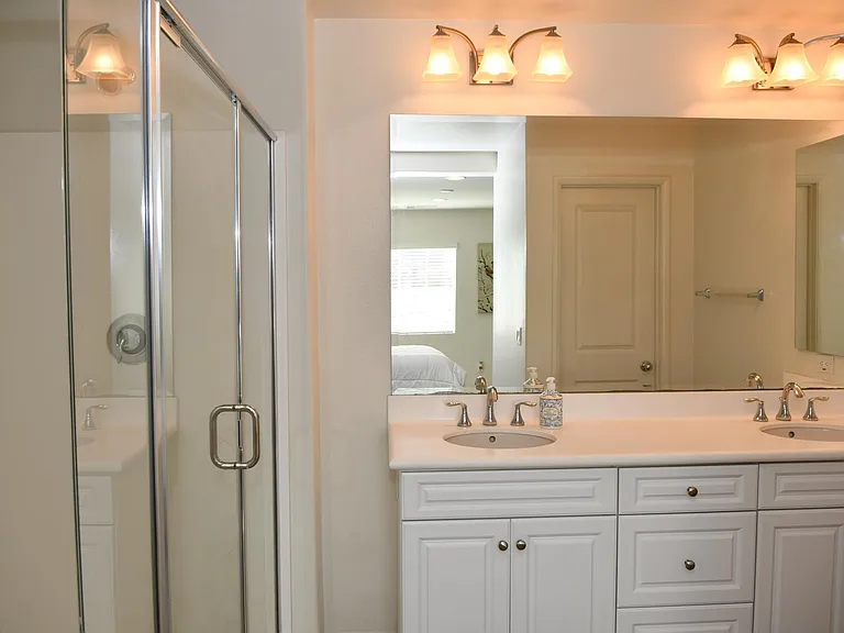 460 Prosperity Dr — Photo 15
