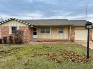 16 Highland Dr, Perry, OK 73077
