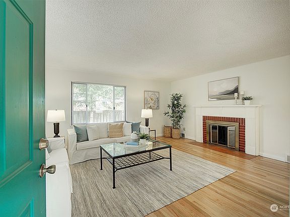 2nd image of 14356 Evanston Avenue N