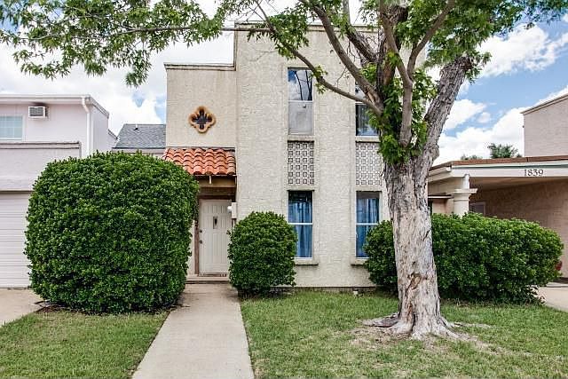 1st image of 1837 Amber Ln