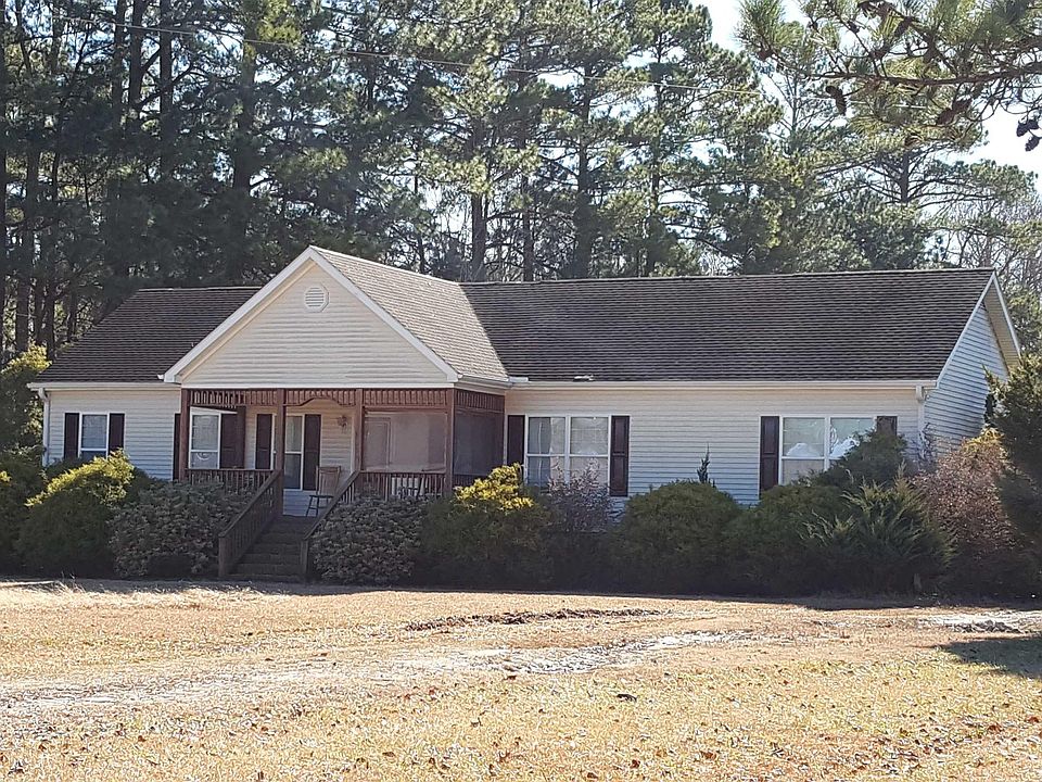 2nd image of 27 Moores Ln