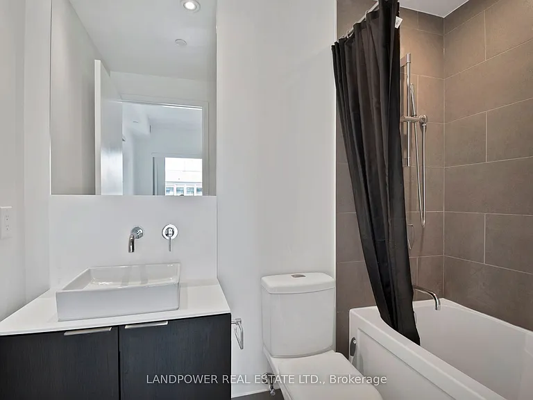 159 Dundas St E #1107 — Photo 9