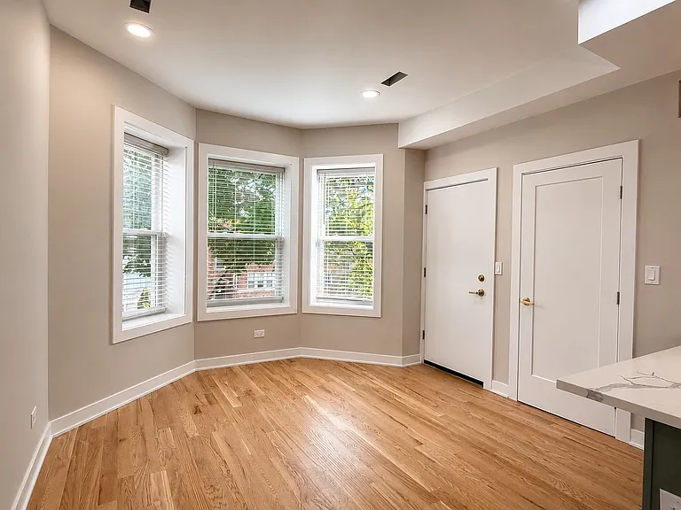 5158 W Agatite Ave #1 — Photo 4