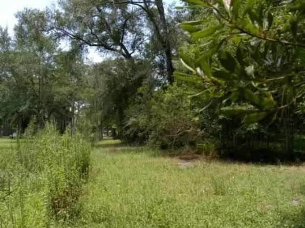 149 Old Highway 32, Hortense, GA 31543