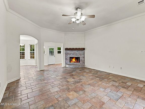 5th image of 8316 Kaleki Ct
