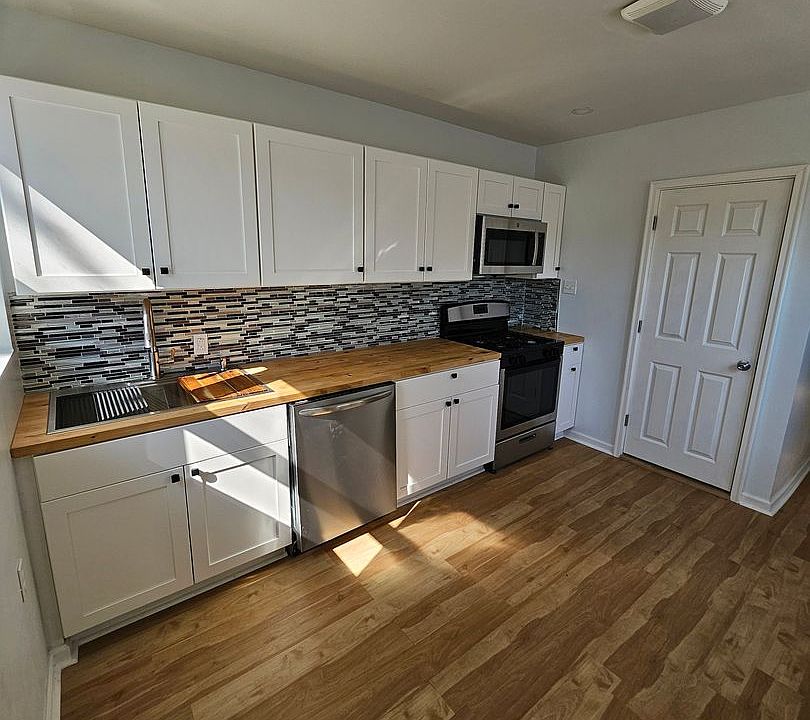 1st image of 3021 Weikel St