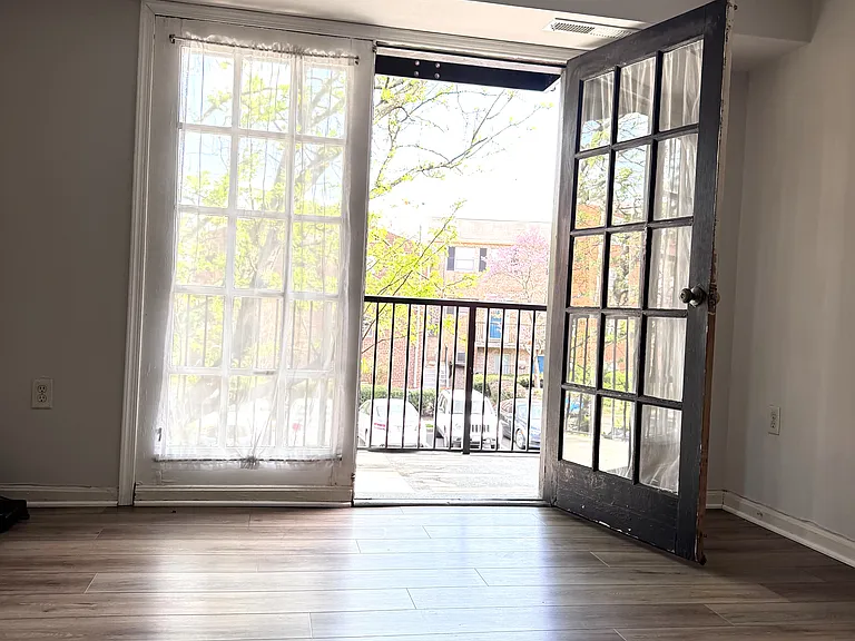 5929 Quantrell Ave #204 — Photo 7