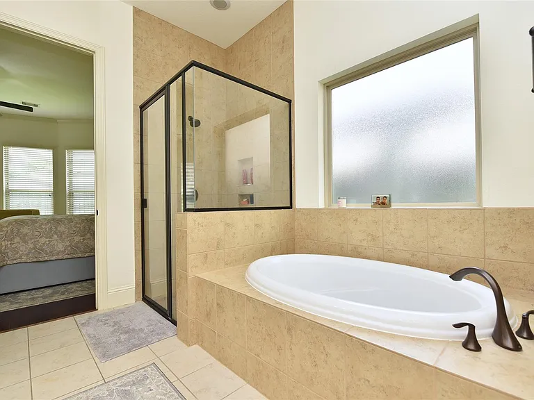 13117 Stoneleigh Terrace Dr — Photo 21