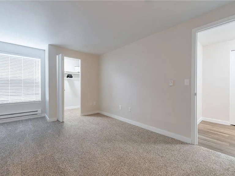 Bull Mountain Heights — Photo 10