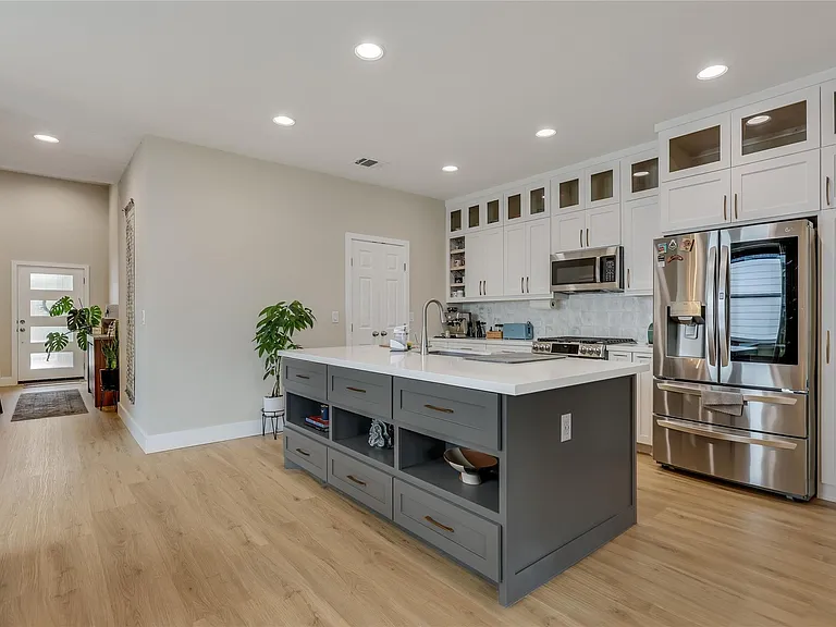 5403 Dimesky Ln — Photo 12