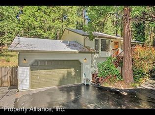 3217 Amber Trl, Pollock Pines, CA 95726