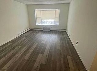 82-30 Kew Gardens Rd #2, Kew Gardens, NY 11415