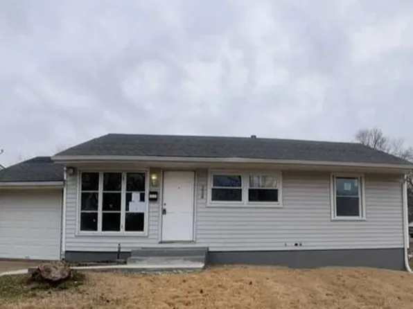 258 Presley Rd, Saint Louis, MO 63137