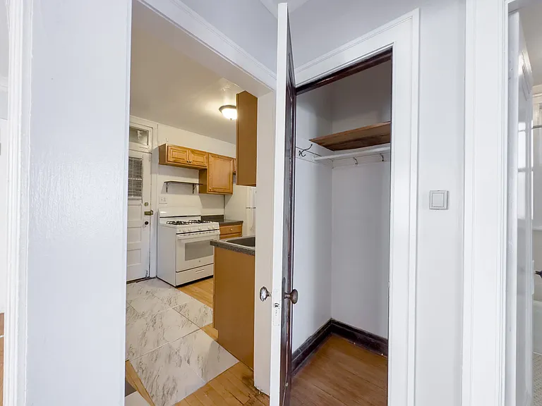 4407 N Kenneth Ave #A2 — Photo 16