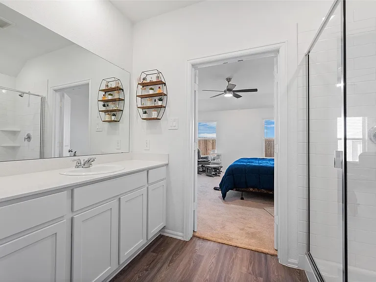 237 Augustine Way — Photo 21