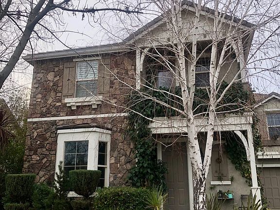 2nd image of 4404 Reveil Pl