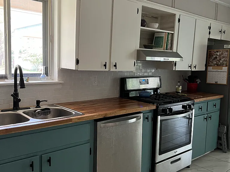 119 Edmund Dr — Photo 7