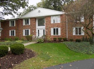 4701 Covington Rd APT 29, Fort Wayne, IN 46804