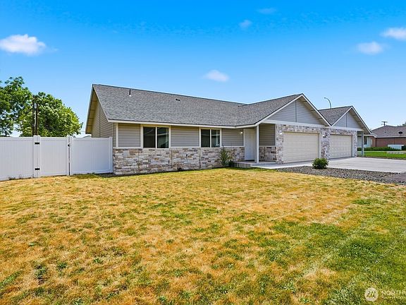 3rd image of 8003 Westbrook Avenue
