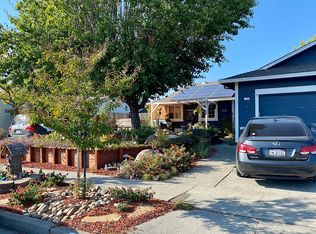 2421 Teak Ct, Santa Rosa, CA 95403