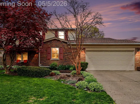 40270 Sara Rose Dr, Clinton Township, MI 48038