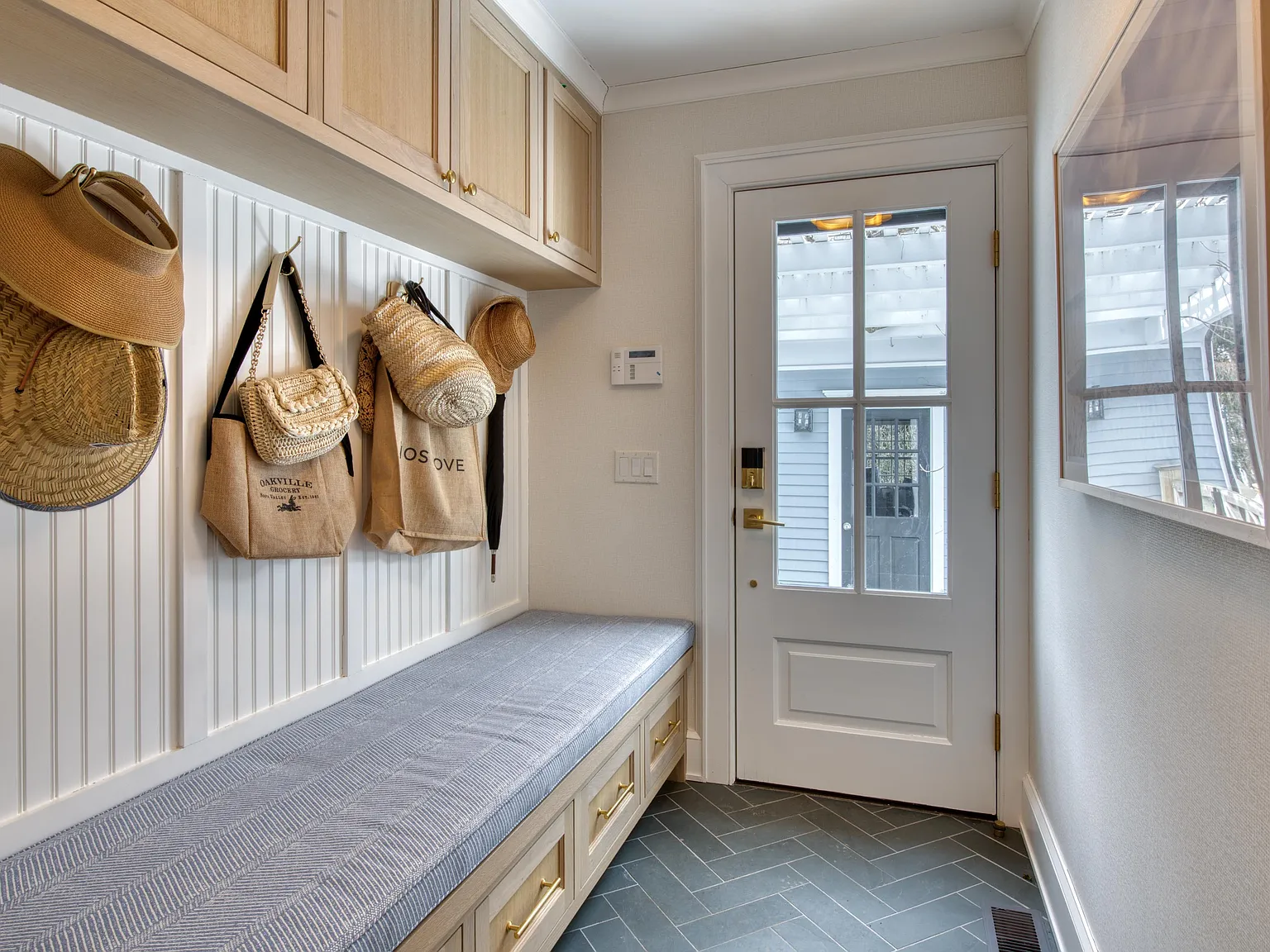 Sophisticated Bridgehampton Retreat - Newly Renovated — Photo 4