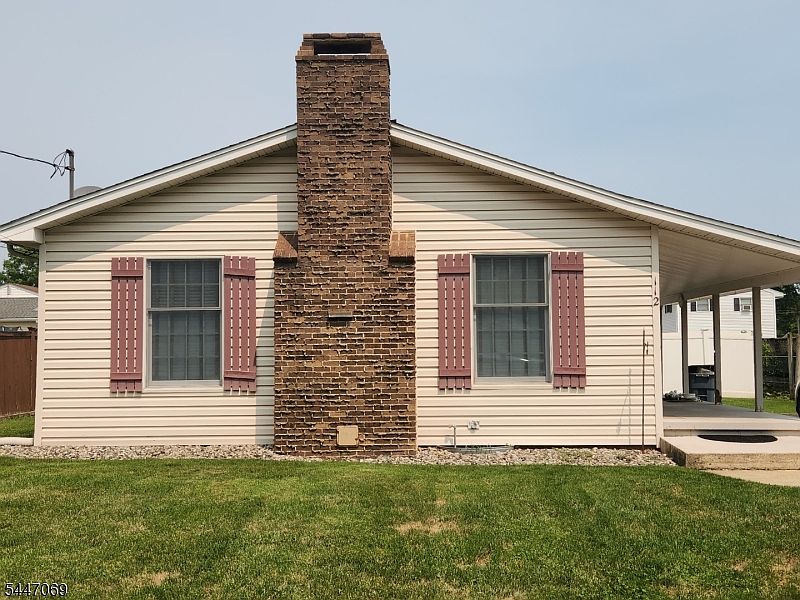 1st image of 112 Brentwood Rd