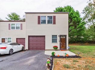 642 Randall Way, Aberdeen, NJ 07747