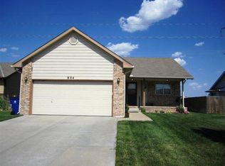 804 S Todd Cir, Wichita, KS 67207