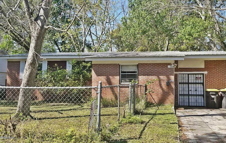 1st image of 1314 Placid Pl