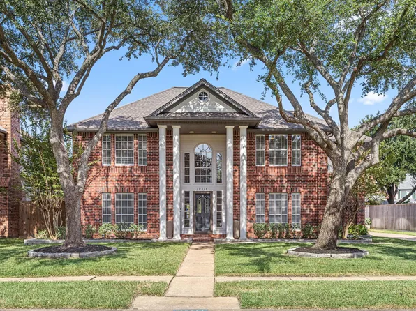 10214 Hedge Way Dr, Houston, TX 77065