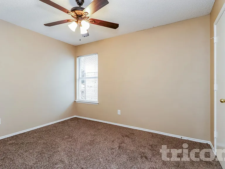 6410 Juliette Run — Photo 11