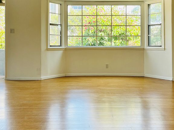 4th image of 1217 N Curson Ave Unit A