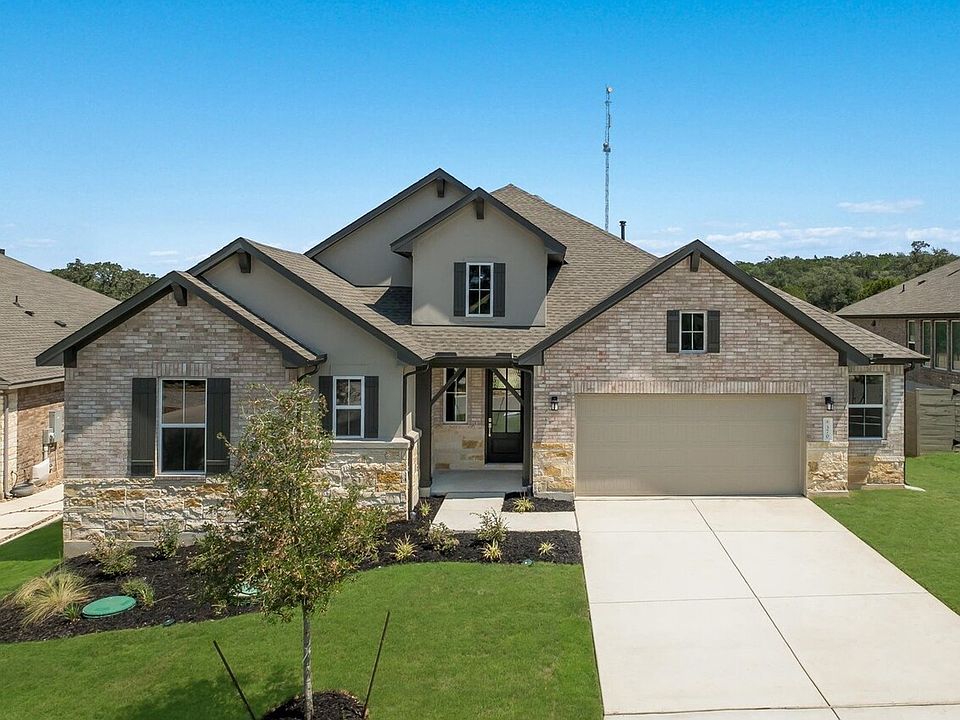1st image of 370 Bridle Trail