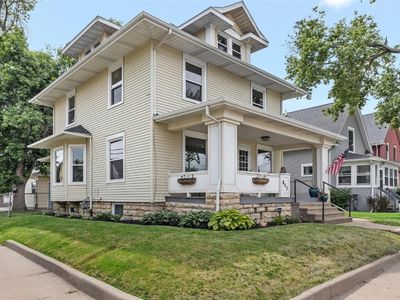 803 4th St SW, Cedar Rapids, IA, 52404