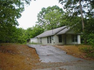 412 Cavender St, La Fayette, GA 30728