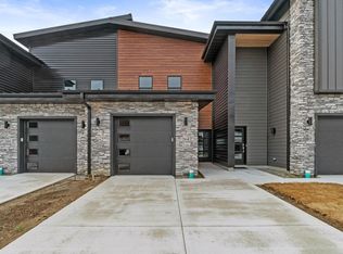 264 Nomo Pl, Crown Point, IN