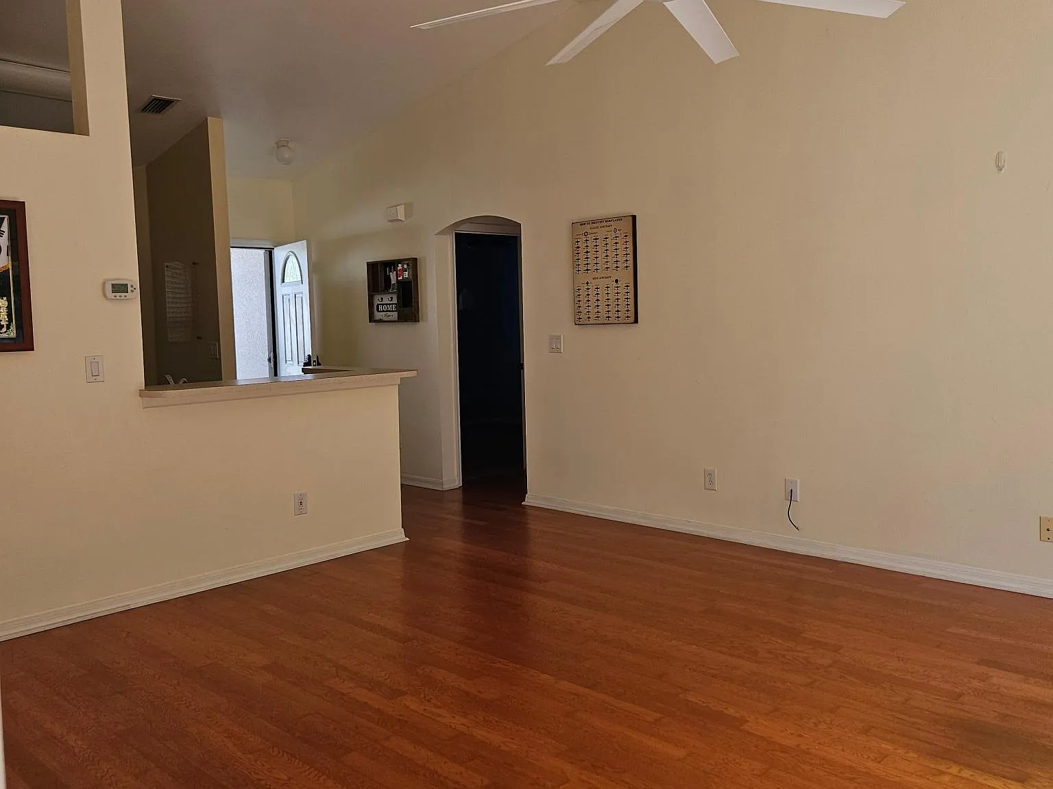 3 bed, 1288 sqft, $1,950 — Photo 3
