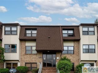 1943 Raspberry Ct, Edison, NJ 08817