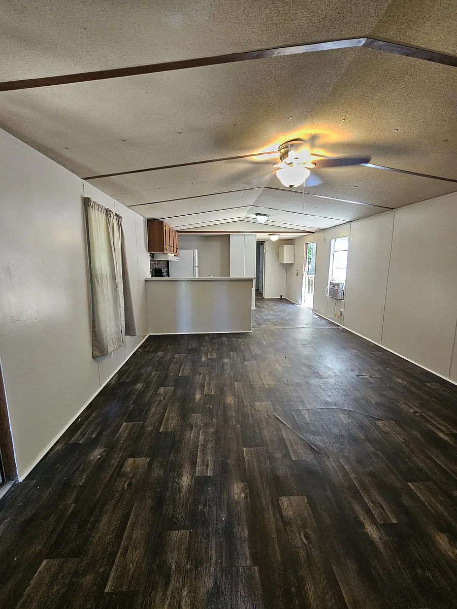 Building Photo - 1736 Blacksburg Hwy #4