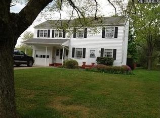 988 Jacoby Rd, Akron, OH 44321