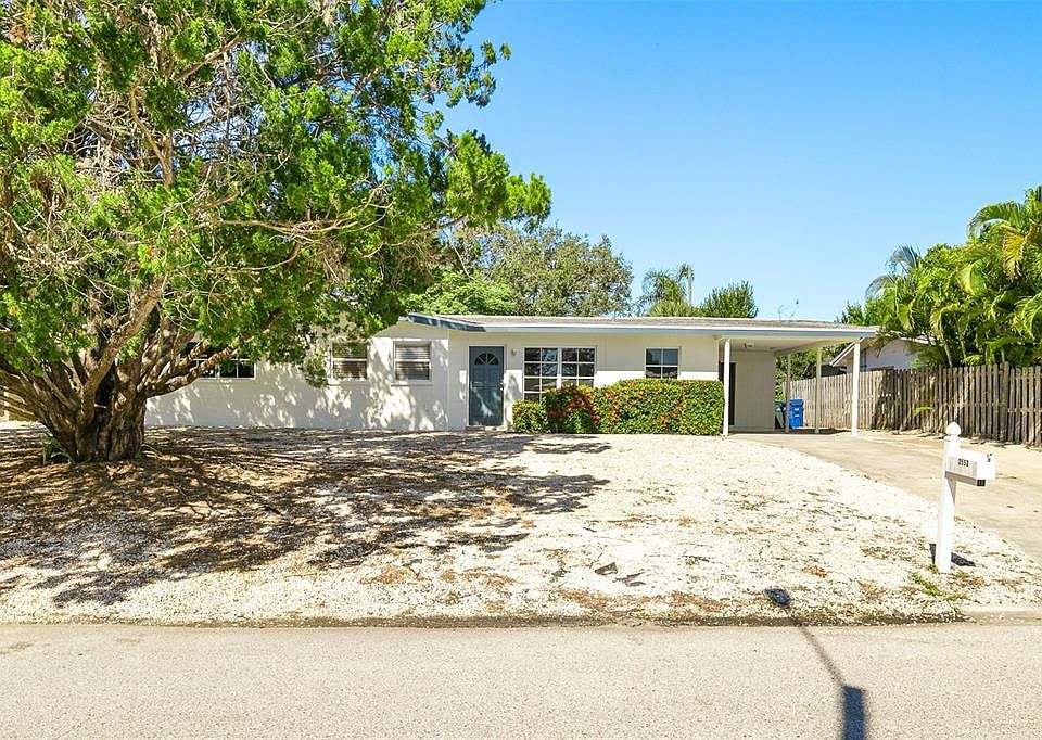 1st image of 2553 Tulip St